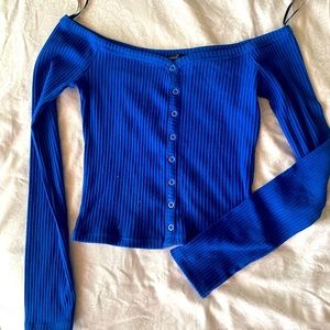 Blue ribbed long sleeve top
